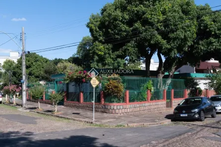 Casa com 3 Quartos à venda, 500m² no Sarandi, Porto Alegre