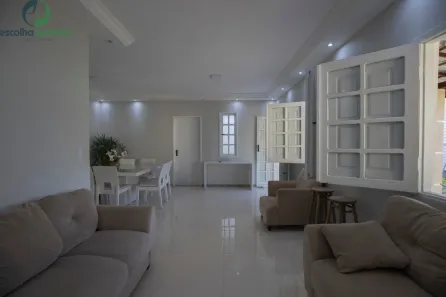 Casa com 3 Quartos para alugar, 250m² no Nova Brasília de Itapuã, Salvador