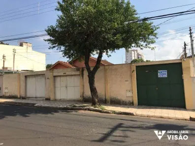 Casa com 3 Quartos à venda, 284m² no Mercês, Uberaba