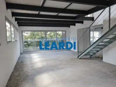 Sala Comercial à venda, 100m² no Sumarezinho, São Paulo