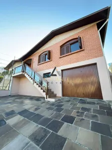 Casa com 3 Quartos à venda, 167m² no Planalto, Caxias do Sul