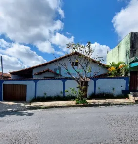 Casa com 3 Quartos à venda, 360m² no Monte Castelo, Contagem