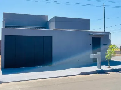 Casa com 3 Quartos à venda, 105m² no Jardim Ipanema, Uberlândia