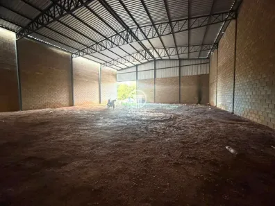 Galpão/Depósito/Armazém para alugar, 480m² no Novo Delfino, Montes Claros