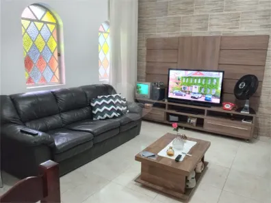 Sobrado com 3 Quartos à venda, 157m² no Vila Lavínia, Mogi das Cruzes