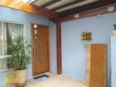 Casa com 3 Quartos à venda, 95m² no Jardim Aeroporto, São Paulo