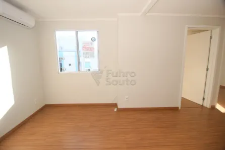 Apartamento com 2 Quartos para alugar, 43m² no Fragata, Pelotas