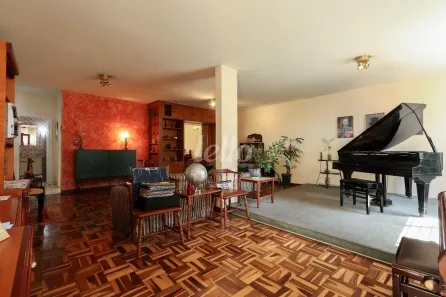 Casa com 5 Quartos à venda, 206m² no Campo Belo, São Paulo