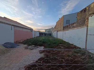 Lote/Terreno à venda, 325m² no Centro, Itapetininga