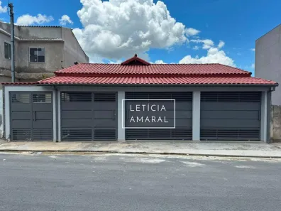 Casa com 4 Quartos à venda, 229m² no Jardim Aureliano, Pouso Alegre