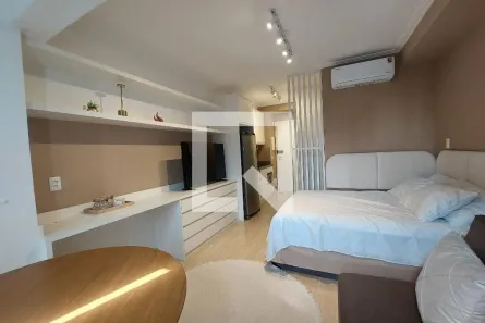 Kitnet com 1 Quarto à venda, 24m² no Jardim das Acácias, São Paulo
