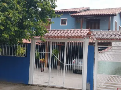 Sobrado com 3 Quartos à venda, 200m² no Harmonia, Canoas