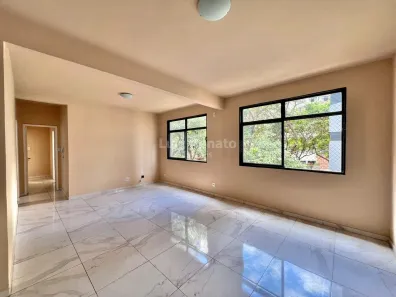 Apartamento com 3 Quartos para alugar, 110m² no Coração de Jesus, Belo Horizonte