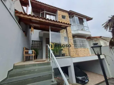 Sobrado com 3 Quartos à venda, 297m² no Jardim Virginia Bianca, São Paulo