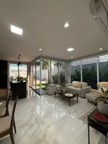 Casa com 4 Quartos à venda, 241m² no Ribeirão do Lipa, Cuiabá