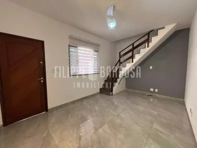 Casa com 2 Quartos à venda, 73m² no Irajá, Rio de Janeiro