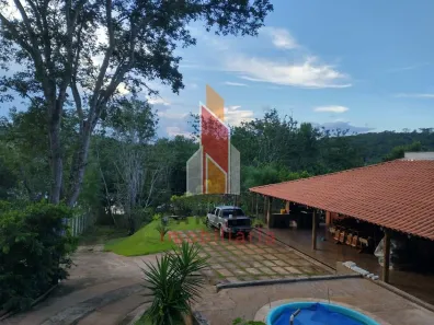 Fazenda/Sítio com 3 Quartos à venda, 180m² no Nossa Senhora Aparecida, Uberlândia