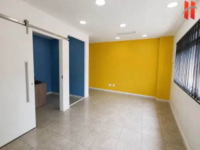 Sala Comercial para alugar, 64m² no Jardim Vinte e Cinco de Agosto, Duque de Caxias