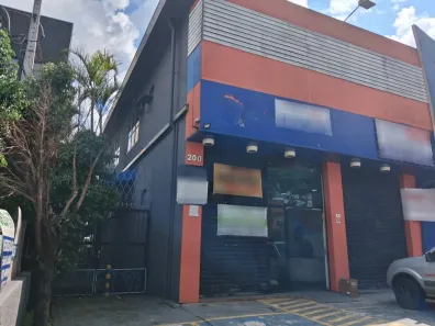 Ponto Comercial para alugar, 755m² no Interlagos, São Paulo