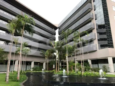 Sala Comercial para alugar, 1018m² no Jardim Karaíba, Uberlândia