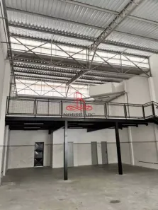 Galpão/Depósito/Armazém para alugar, 365m² no Serraria, Diadema