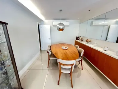 Apartamento com 4 Quartos à venda, 220m² no Icaraí, Niterói