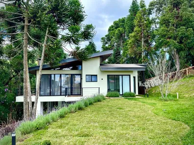 Casa de Condomínio com 2 Quartos à venda, 1931m² no Capivari, Campos do Jordão