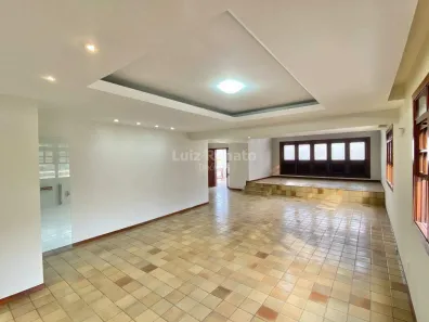 Casa com 8 Quartos à venda, 640m² no Santa Tereza, Belo Horizonte