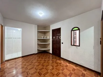 Casa com 1 Quarto para alugar, 29m² no Tijuca, Teresópolis