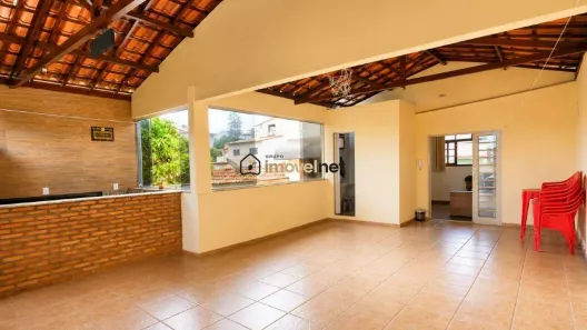 Casa com 3 Quartos à venda, 205m² no Carajás, Contagem