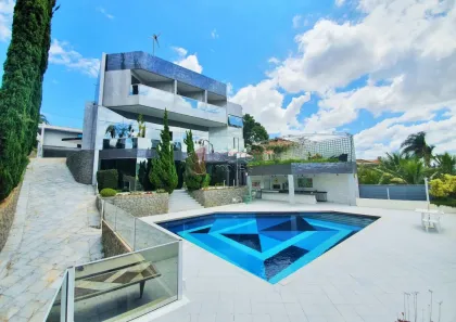 Casa de Condomínio com 7 Quartos à venda, 1080m² no Jardim Santa Teresa, Jundiaí