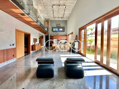 Casa de Condomínio com 4 Quartos para alugar, 460m² no Jardins Itália, Goiânia