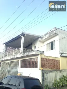 Sobrado com 4 Quartos à venda, 360m² no Centro, Poá