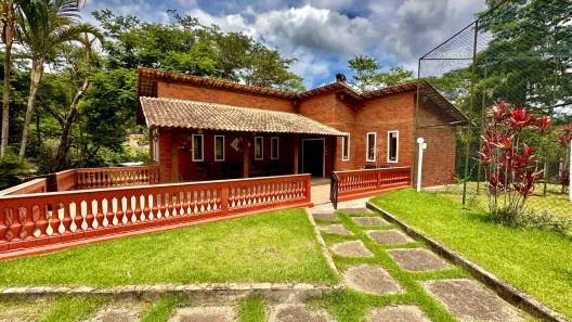 Casa com 5 Quartos à venda, 700m² no Salvaterra, Juiz de Fora