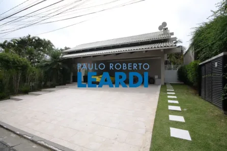 Casa de Condomínio com 4 Quartos à venda, 572m² no Alphaville Residencial Dois, Barueri