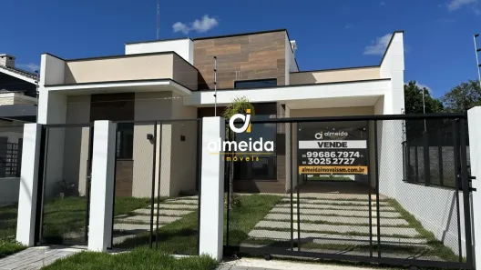 Casa com 3 Quartos à venda, 132m² no Pinheiro Machado, Santa Maria