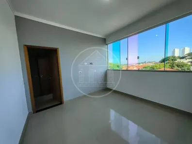 Casa com 2 Quartos para alugar, 50m² no Vila Santa Maria, São Paulo