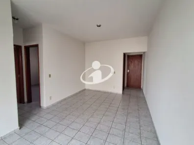Apartamento com 2 Quartos para alugar, 60m² no Segismundo Pereira, Uberlândia