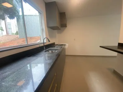 Casa com 2 Quartos para alugar, 130m² no Victor Konder, Blumenau