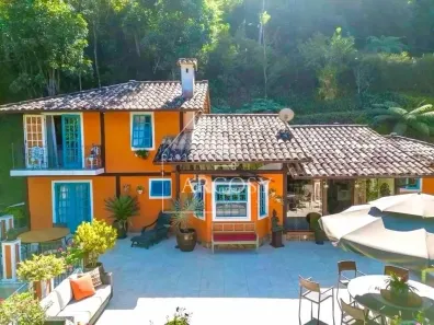 Casa de Condomínio com 3 Quartos à venda, 300m² no Araras, Petrópolis