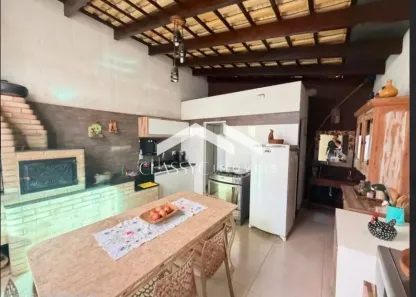Casa com 3 Quartos para alugar, 179m² no Cidade Jardim, Uberlândia