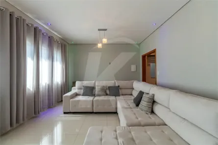 Sobrado com 4 Quartos à venda, 252m² no Vila Dom Pedro II, São Paulo