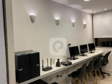 Sala Comercial à venda, 24m² no Recreio dos Bandeirantes, Rio de Janeiro