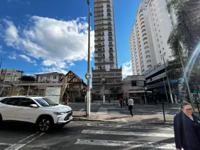 Apartamento com 2 Quartos para alugar, 142m² no Centro, Juiz de Fora