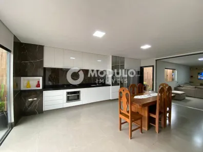 Casa com 3 Quartos à venda, 157m² no Planalto, Uberlândia