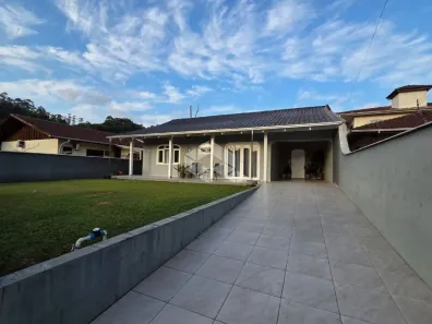 Casa com 3 Quartos à venda, 165m² no Itoupava Central, Blumenau