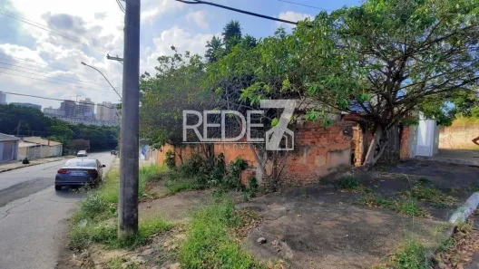 Casa com 2 Quartos à venda, 53m² no Vila Aurocan, Campinas