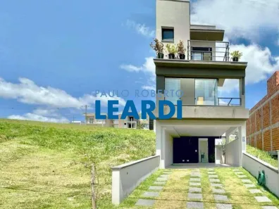 Casa de Condomínio com 3 Quartos à venda, 137m² no das Pedras, Cotia