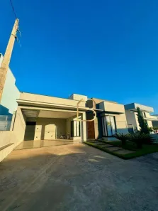 Casa de Condomínio com 3 Quartos para alugar, 210m² no Residencial Lagos D'Icaraí, Salto