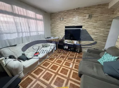 Casa com 4 Quartos à venda, 141m² no Vila Arapuã, São Paulo